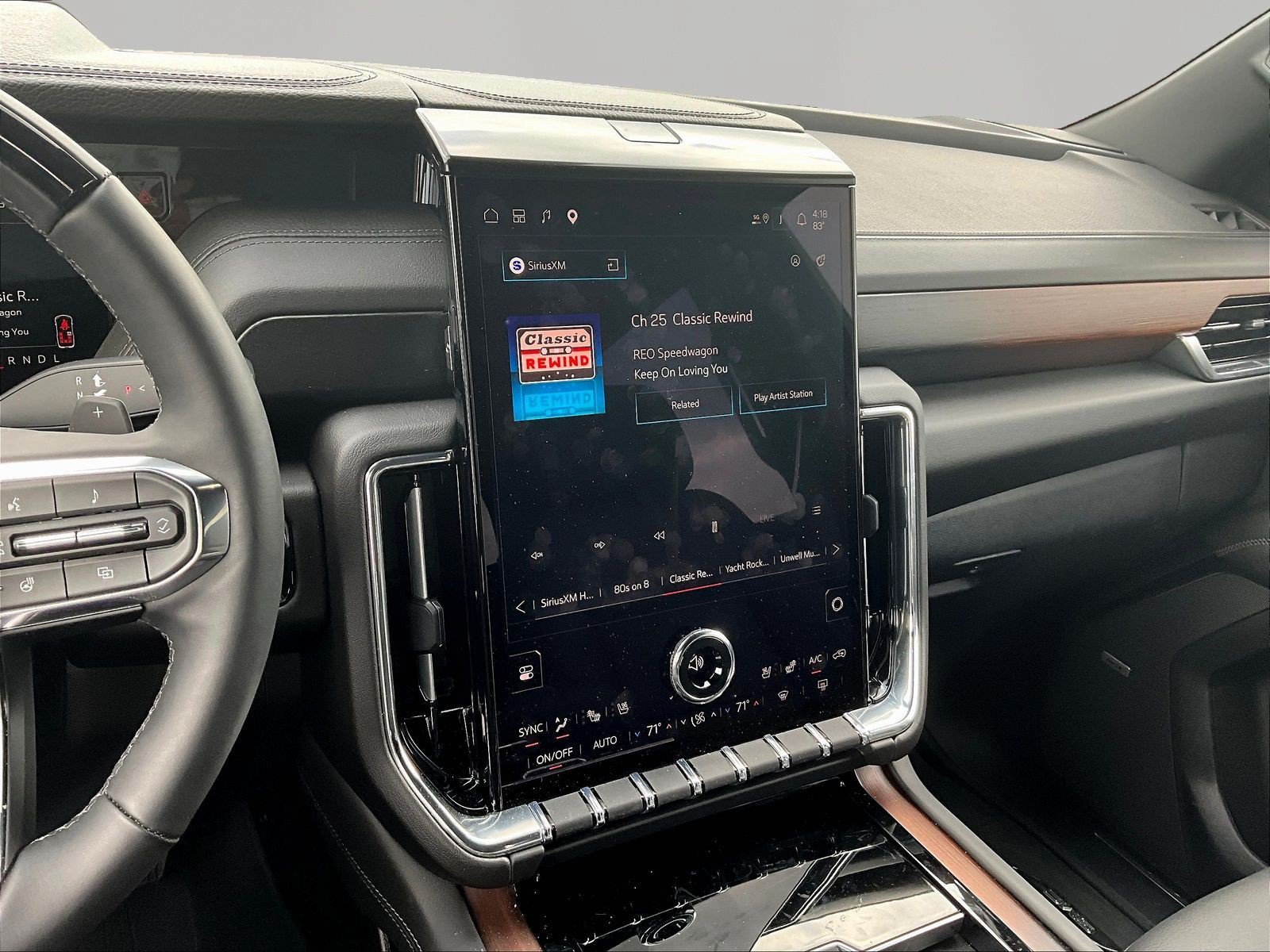 New 2026 GMC Yukon XL Denali w/ Denali Reserve Package AWD/4WD image 11