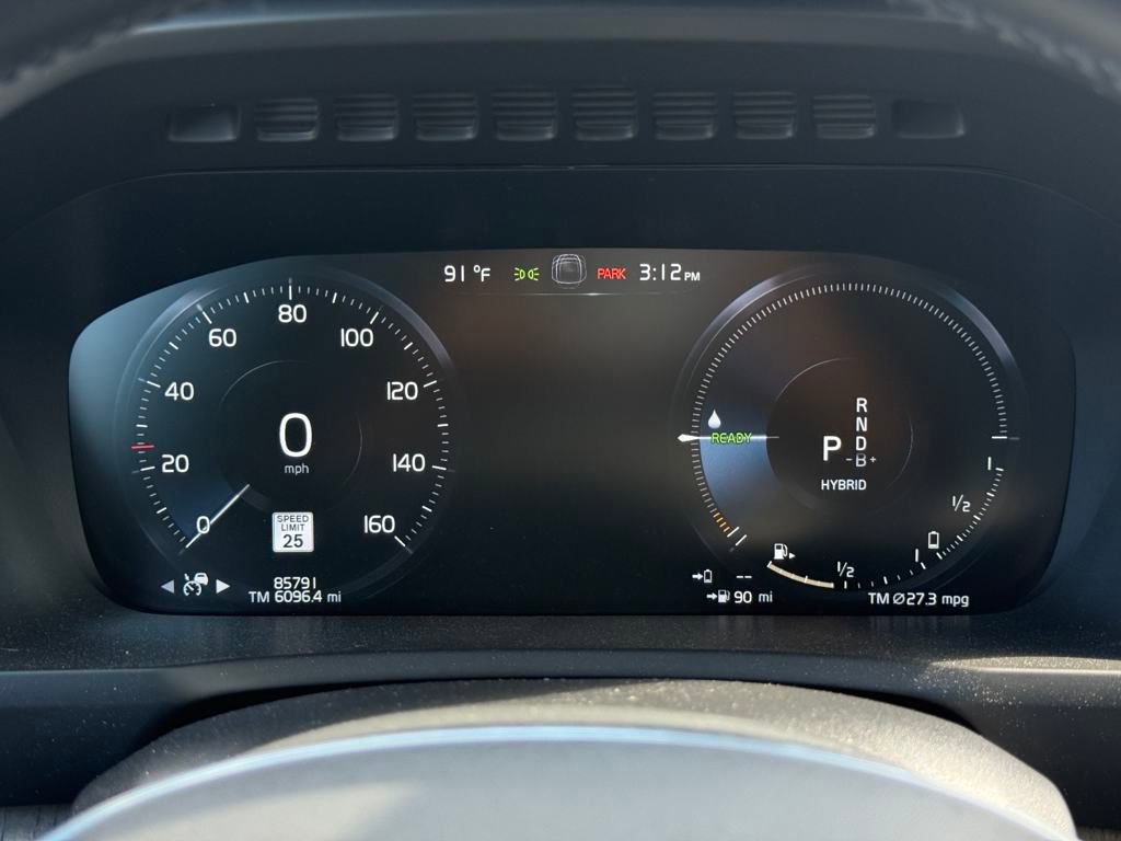 Used 2022 Volvo XC90 T8 Inscription image 33