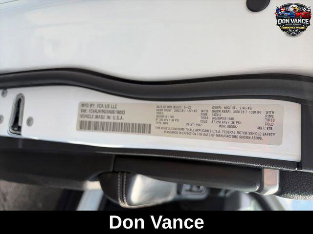 Certified 2022 Jeep Grand Cherokee Limited image 31