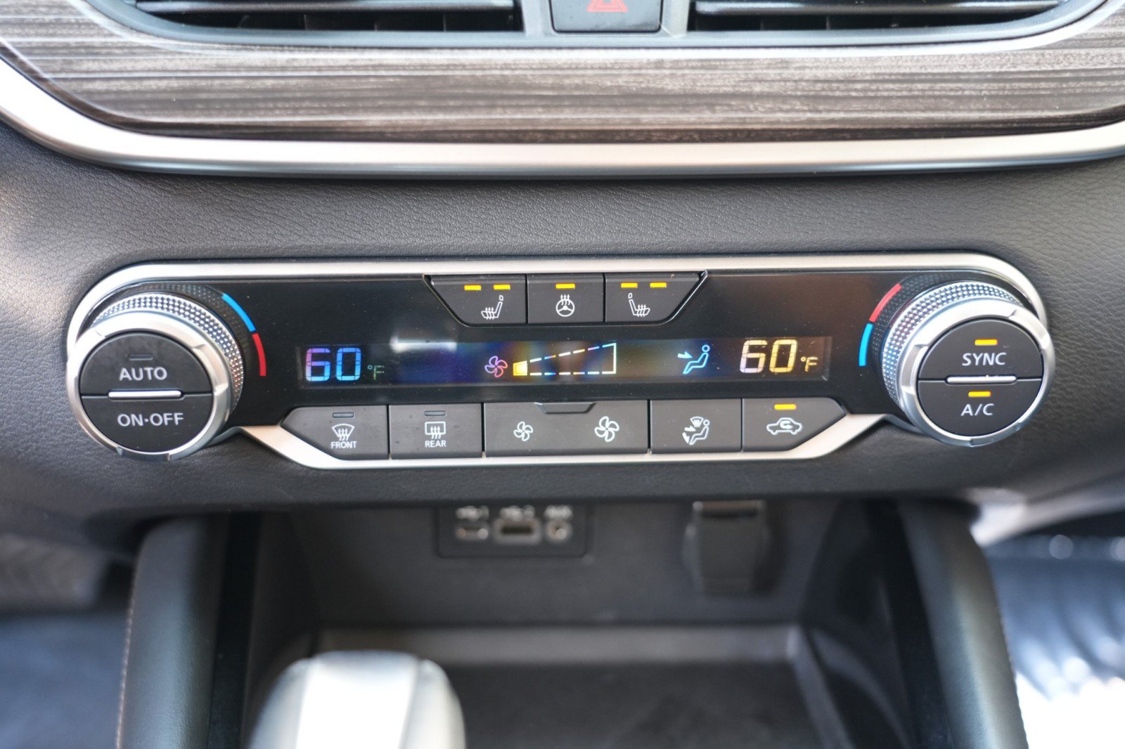 Used 2020 Nissan Altima 2.5 SL FWD image 25