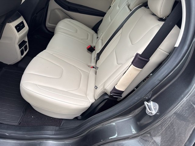 Used 2020 Ford Edge Titanium AWD/4WD image 9