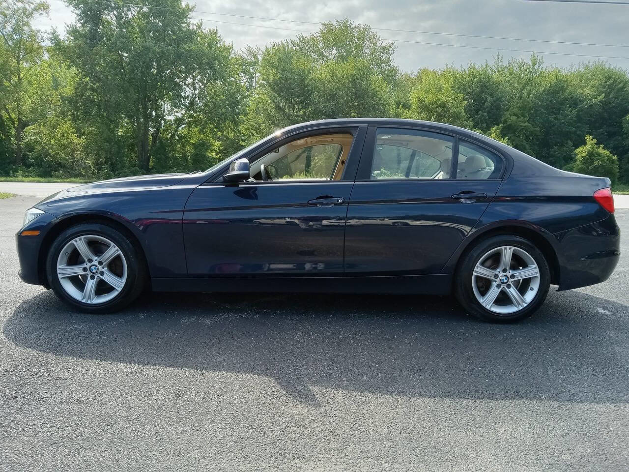 Used 2012 BMW 328i Sedan image 5