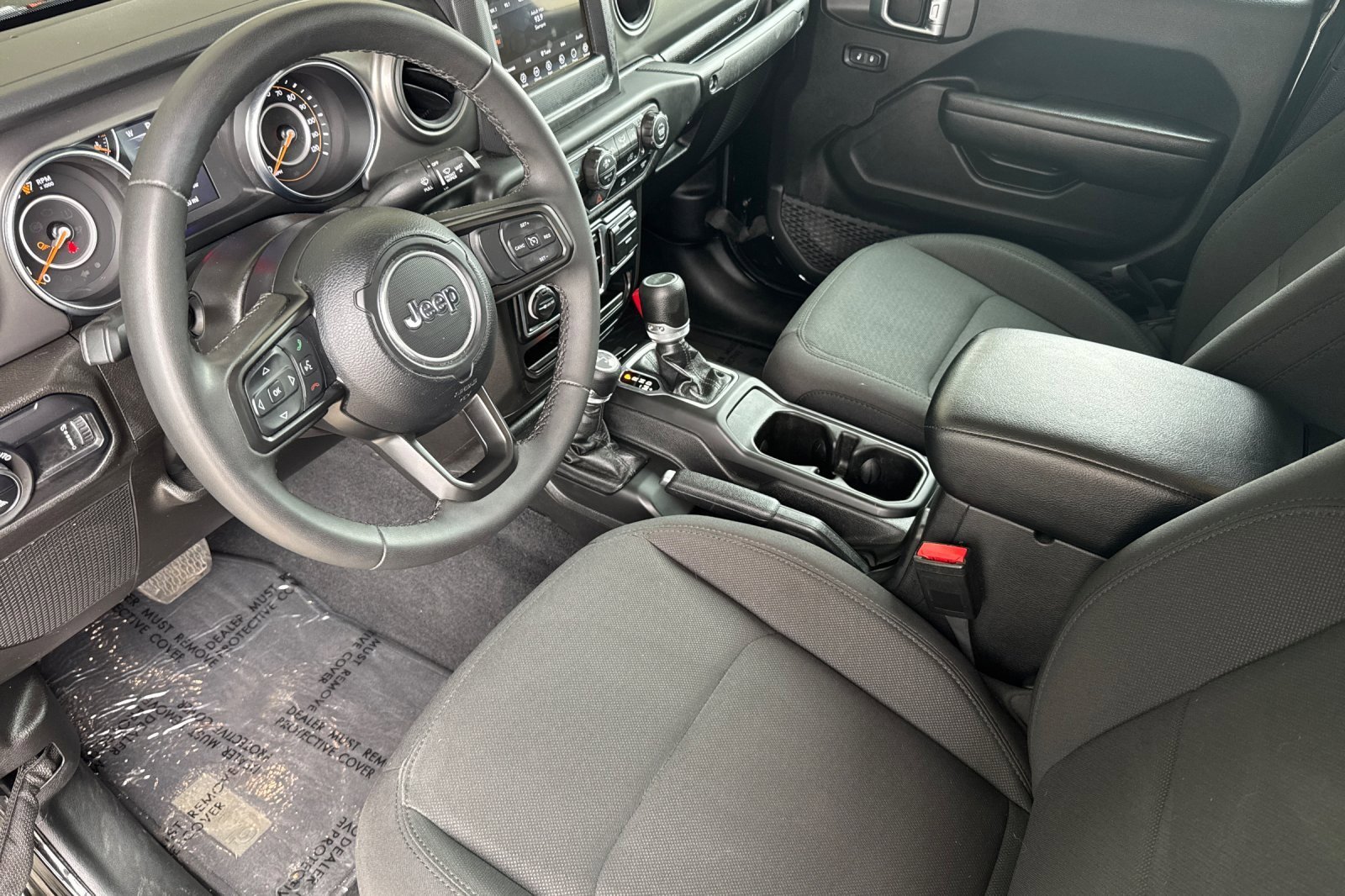 Used 2023 Jeep Gladiator Sport AWD/4WD image 9