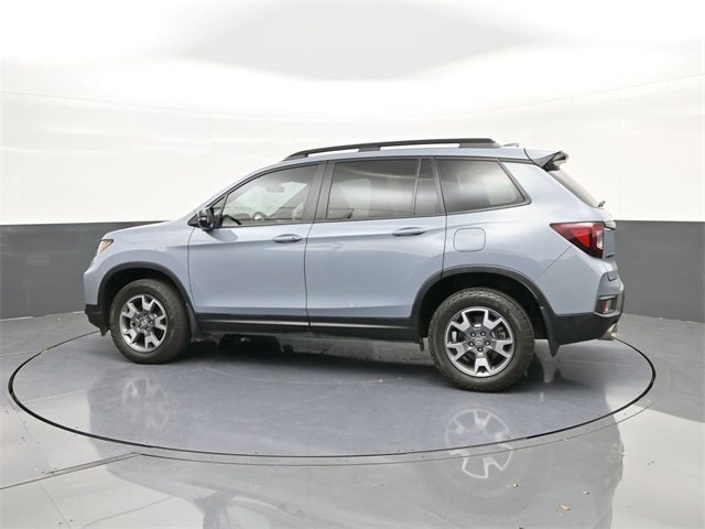 Used 2023 Honda Passport TrailSport image 5