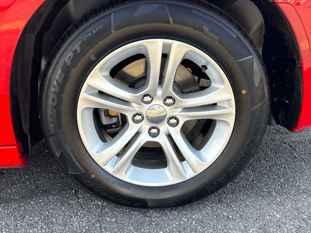 Used 2020 Dodge Charger SXT w/ Leather Interior Group image 8