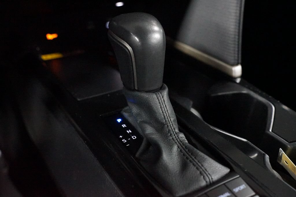 Certified 2025 Toyota Camry SE FWD image 22
