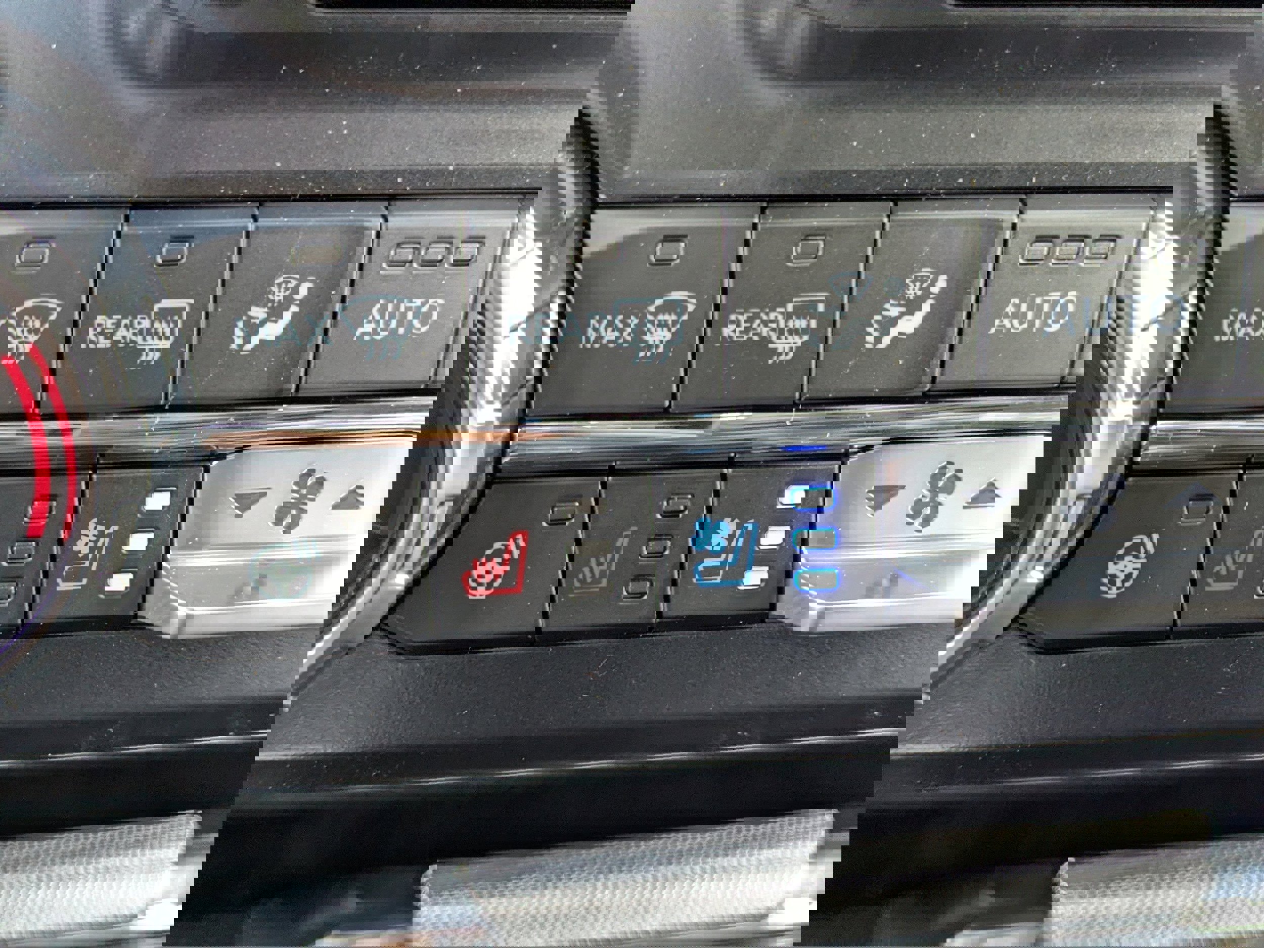 New 2025 Ford F250 Lariat w/ Lariat Ultimate Package image 27