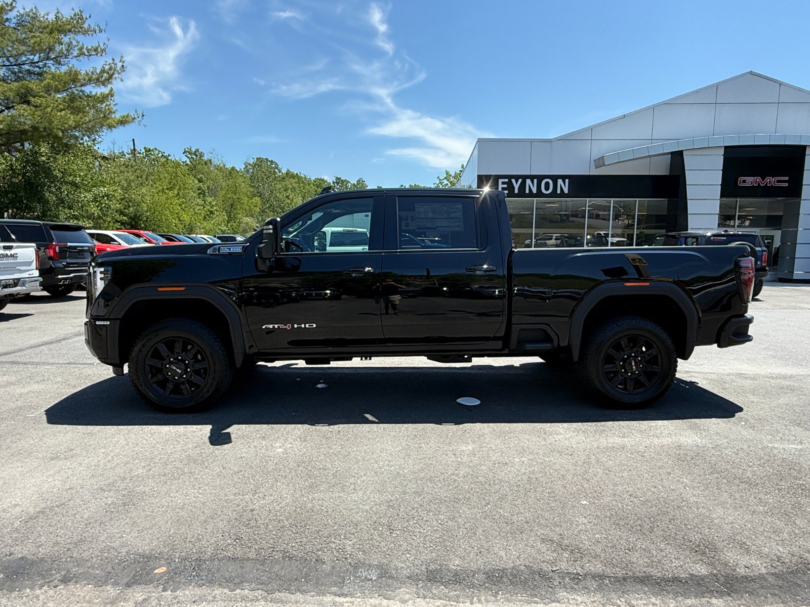 New 2026 GMC Sierra 2500 AT4 AWD/4WD image 2