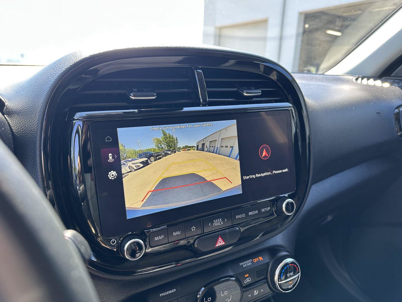 Used 2025 Kia Soul EX FWD image 30
