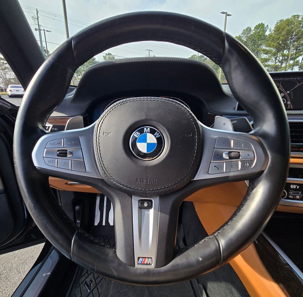 Used 2021 BMW 740i xDrive 740i xDrive w/ M Sport Package image 20
