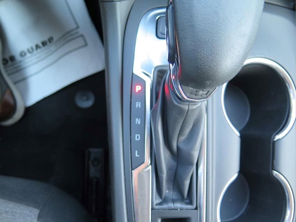 Used 2022 Chevrolet Equinox LT AWD/4WD image 14