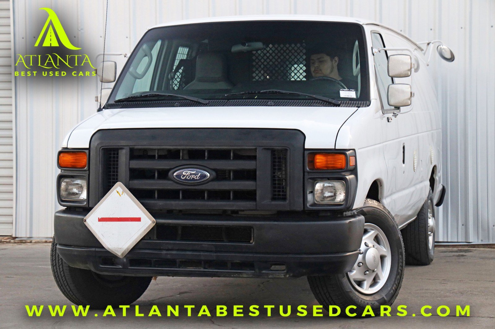 Used 2010 Ford E-350 and Econoline 350 Extended Super Duty image 1
