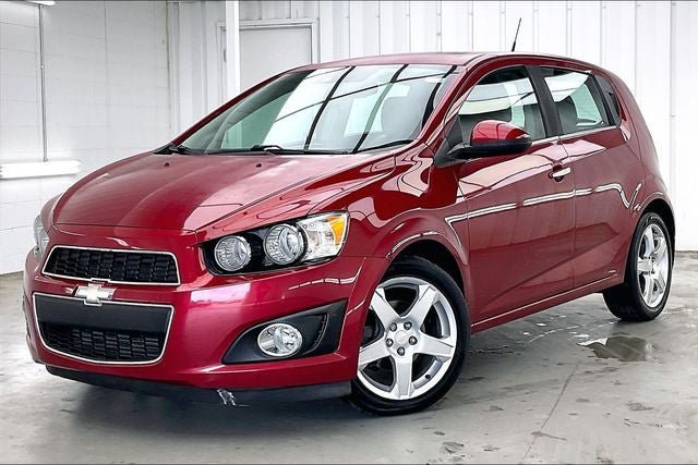 Used 2014 Chevrolet Sonic LTZ w/ Fun and Sun Package FWD image 2
