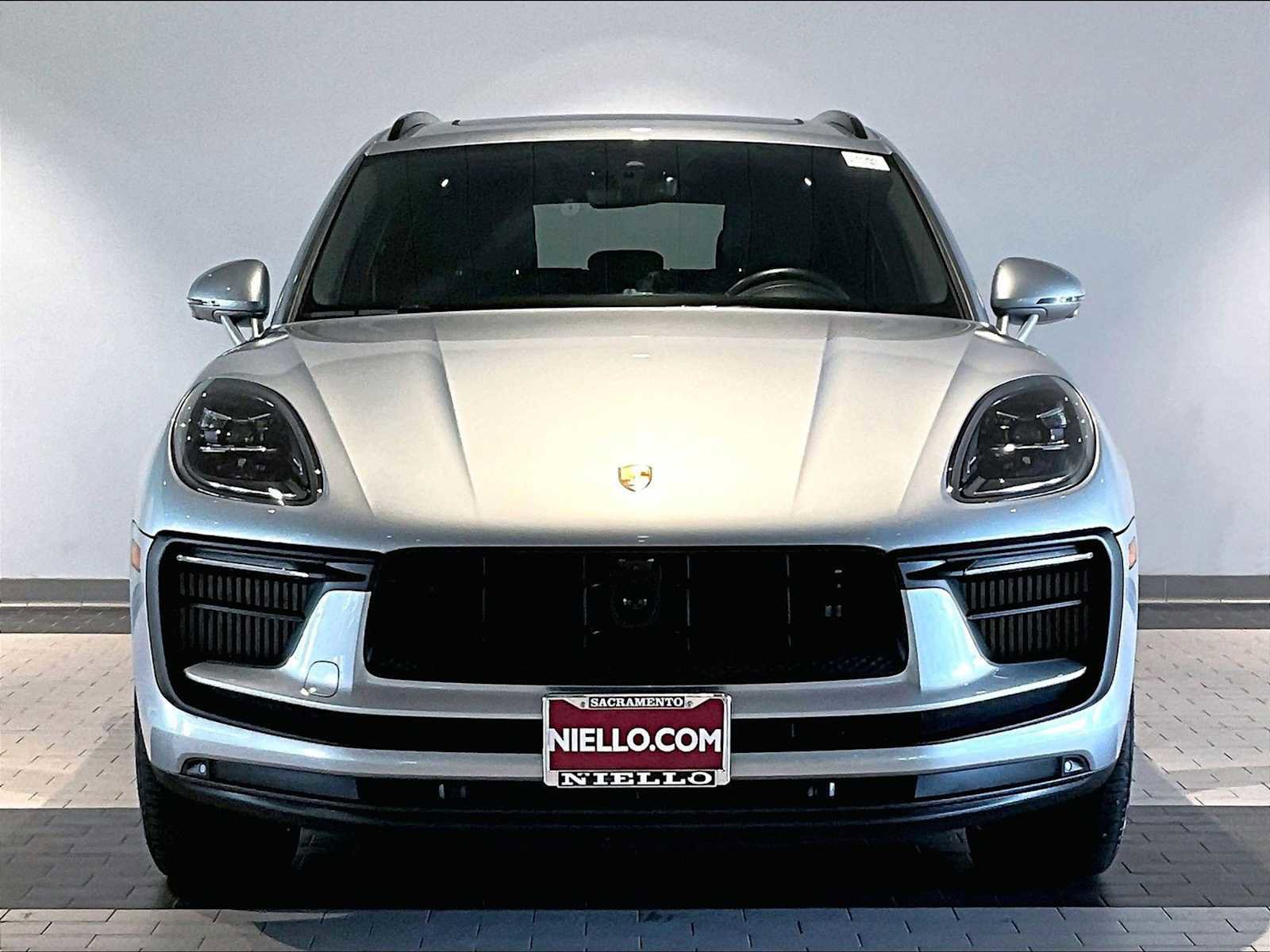 Used 2024 Porsche Macan S image 13