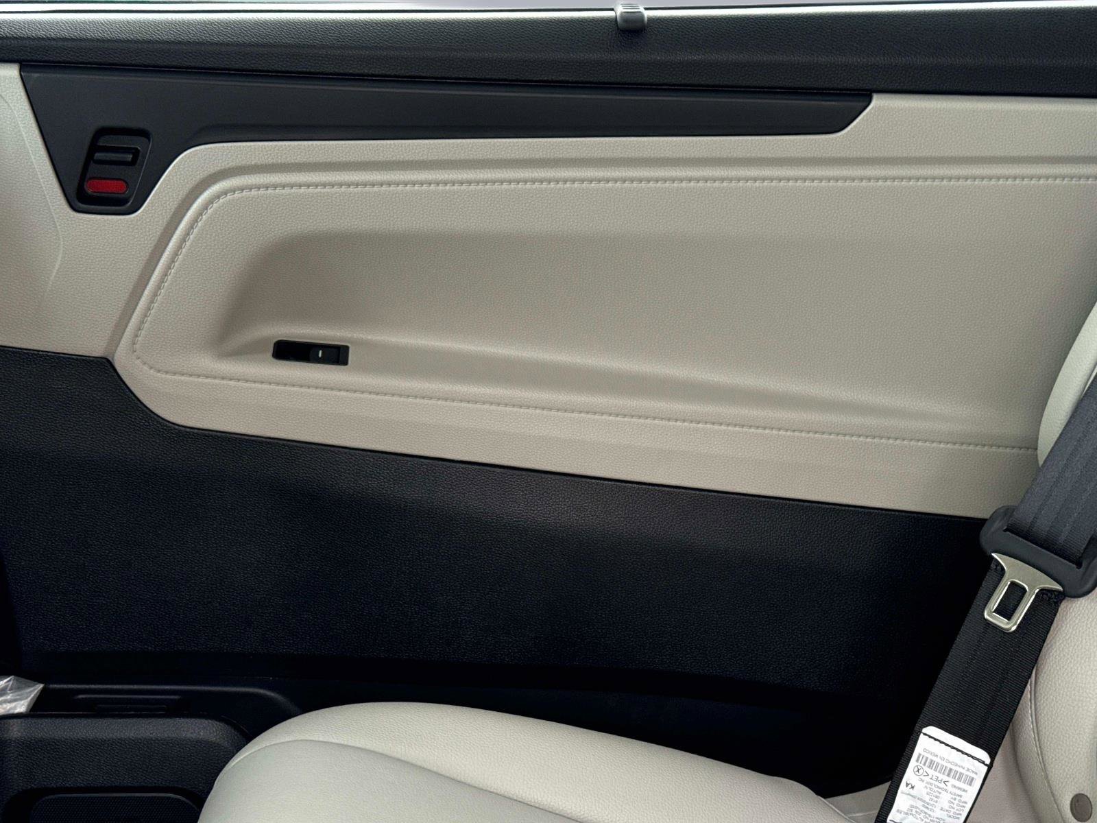 Certified 2025 Honda Odyssey EX-L image 17