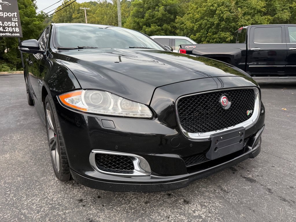 Used 2014 Jaguar XJ R LWB RWD image 17