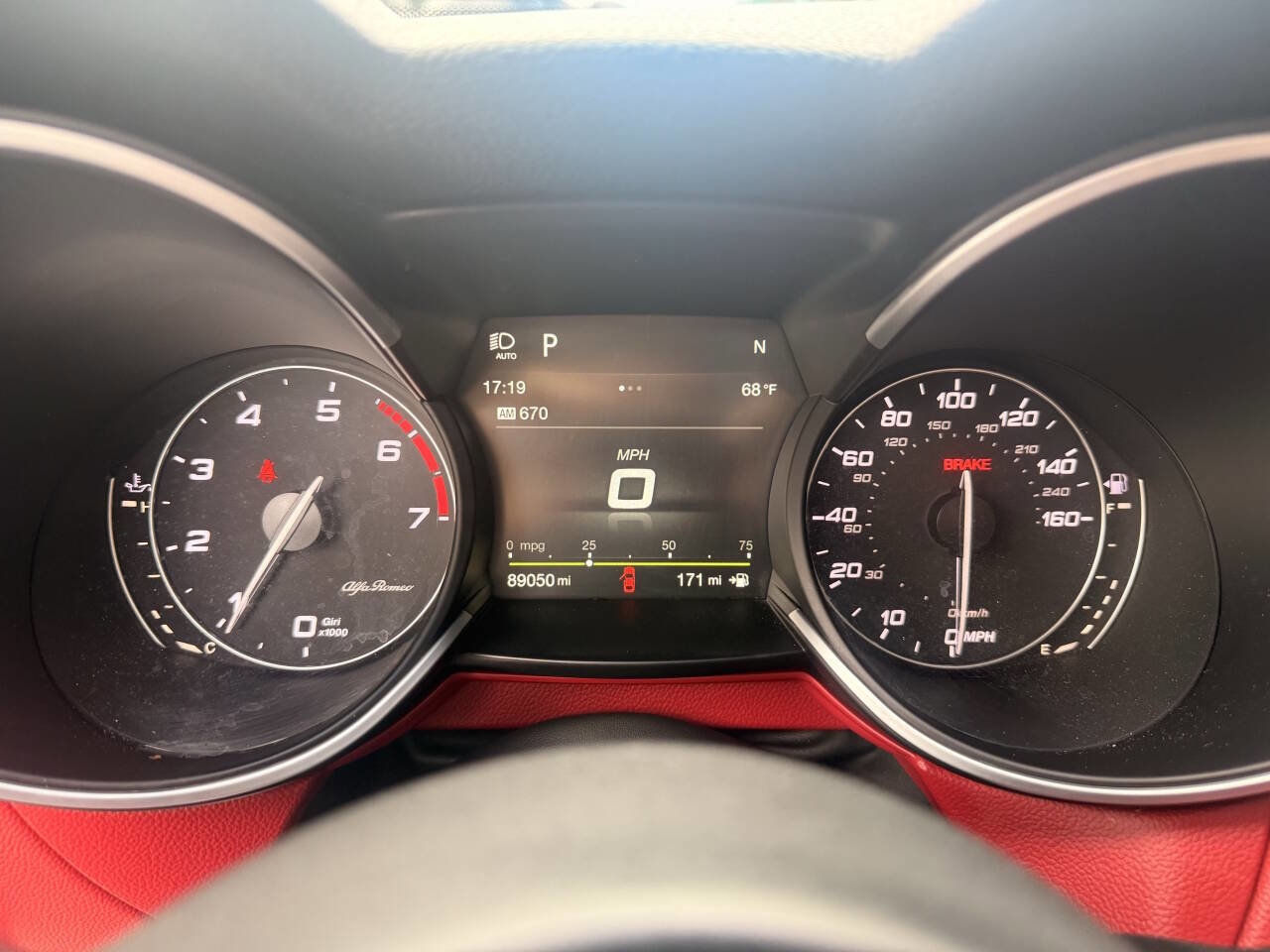 Used 2018 Alfa Romeo Stelvio Ti Sport AWD/4WD image 14