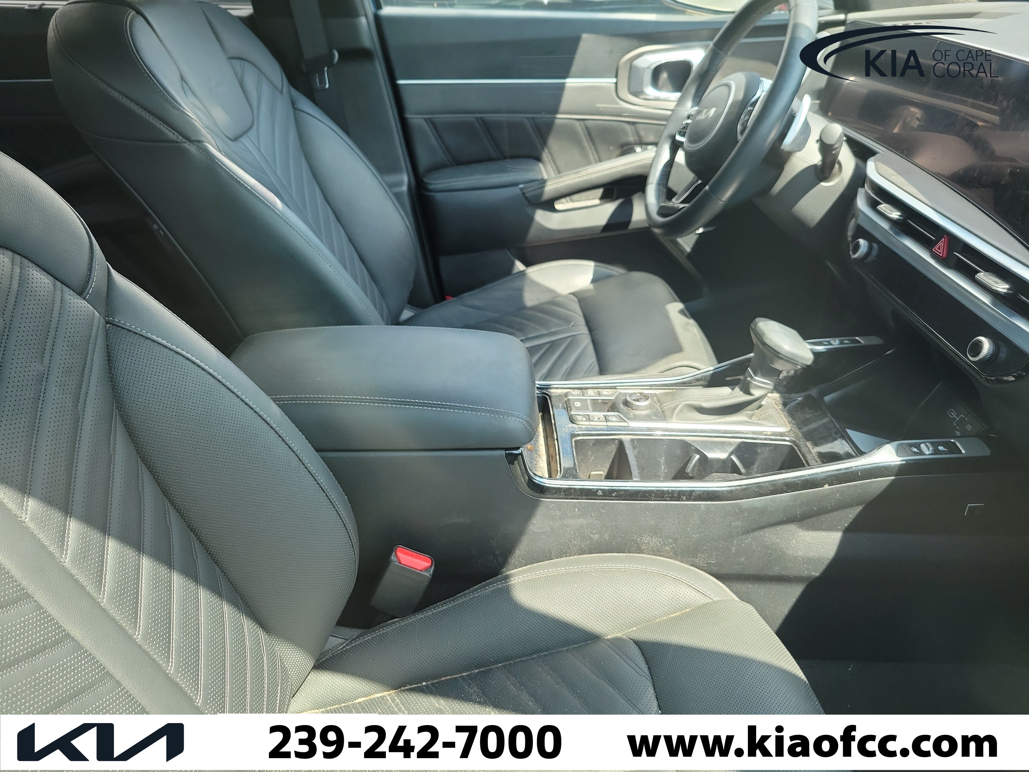 Certified 2024 Kia Sorento SX Prestige AWD/4WD image 9