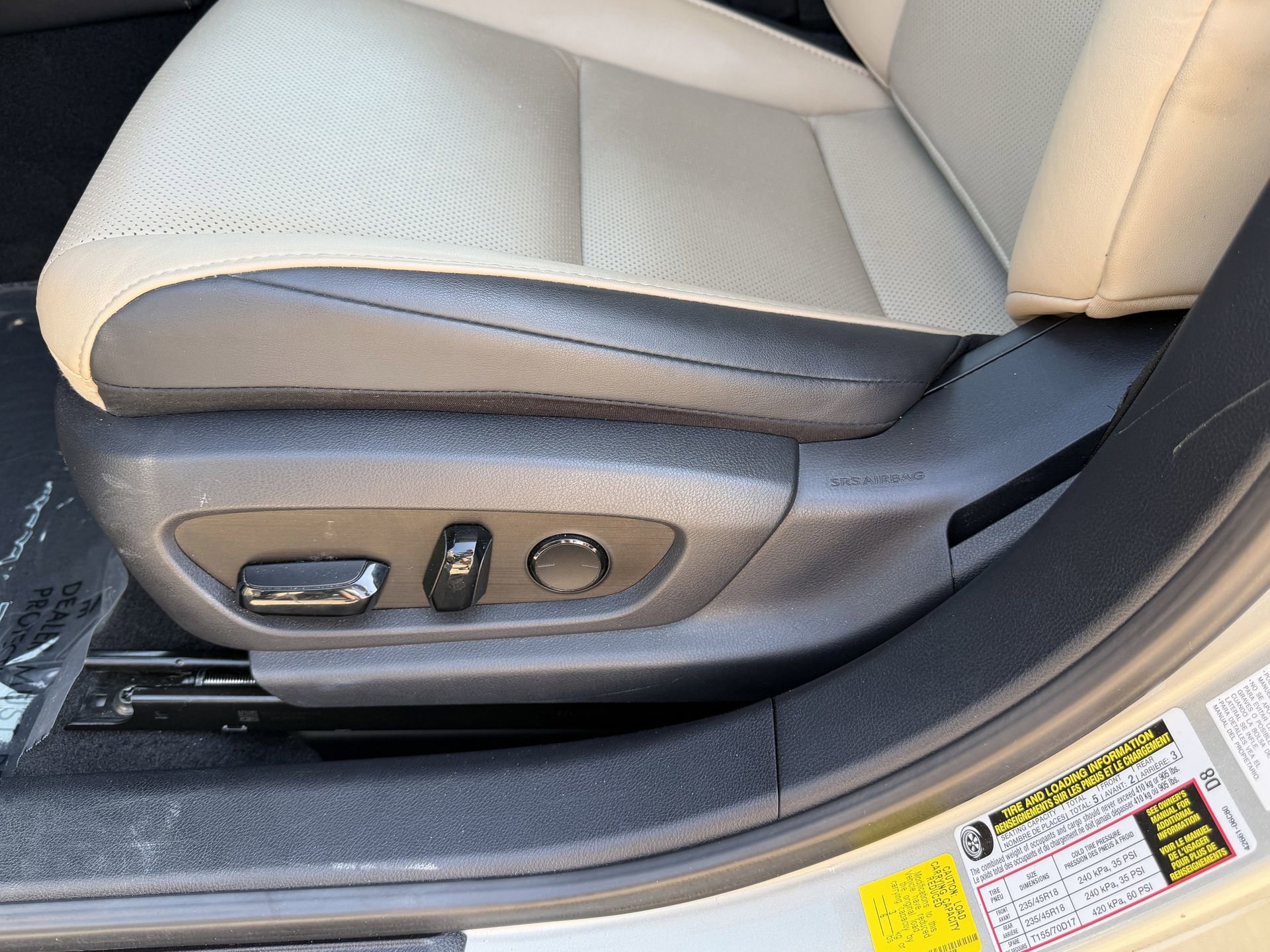 Used 2019 Lexus ES 350 w/ Premium Package image 12