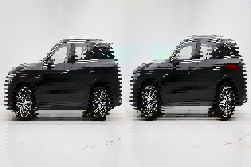 Used 2025 Mercedes-Benz GLC 43 AMG 4MATIC image 7