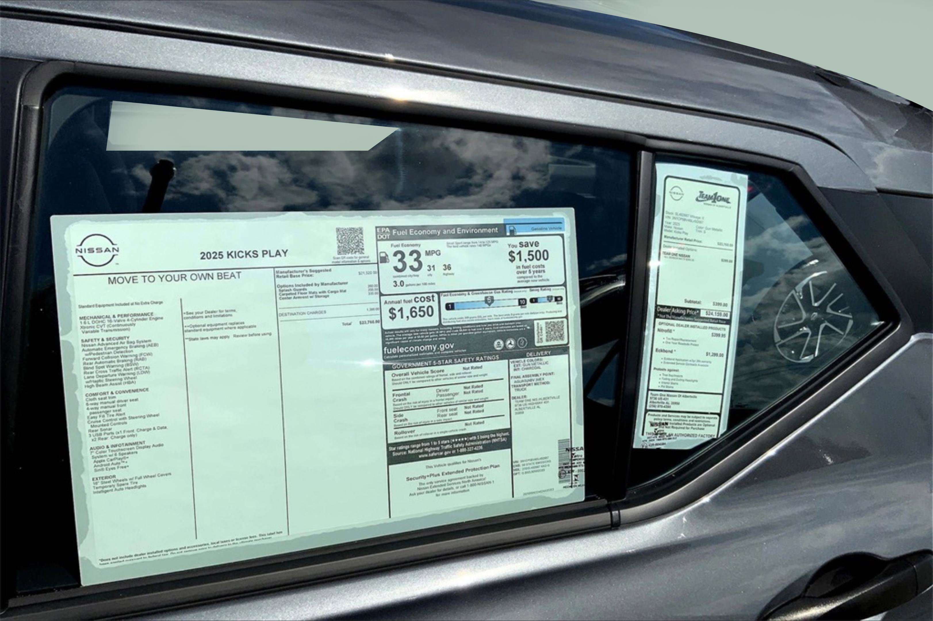 New 2025 Nissan Kicks Play S image 14