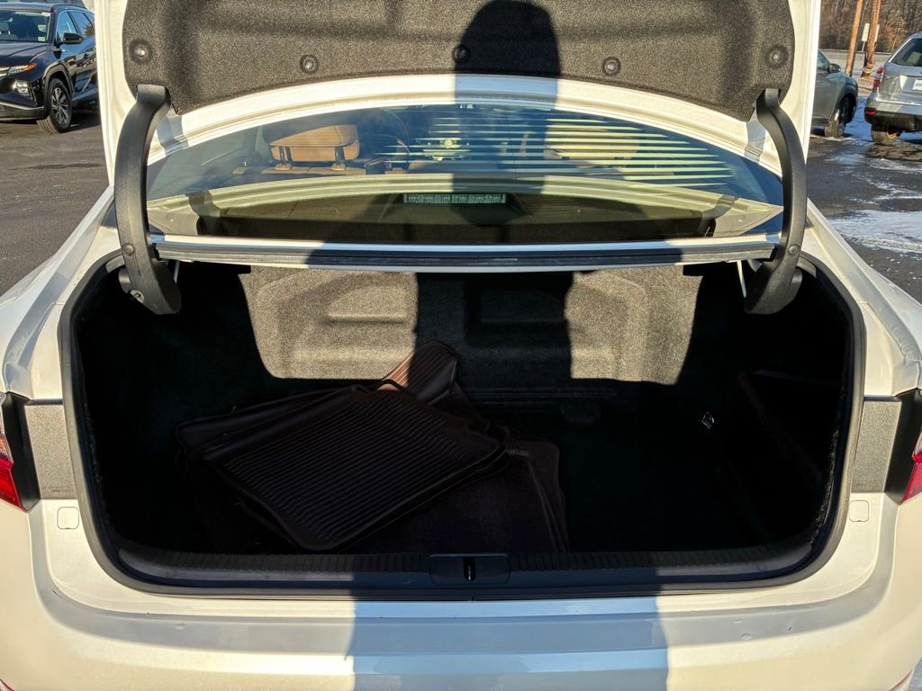 Used 2018 Lexus ES 300h image 12