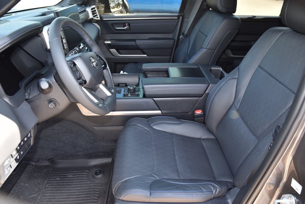 Used 2026 Toyota Sequoia Platinum AWD/4WD image 10