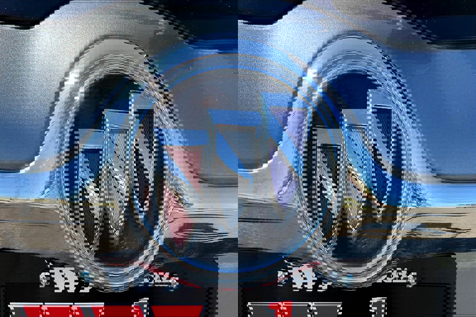 Used 2020 Buick Envision Essence FWD image 24