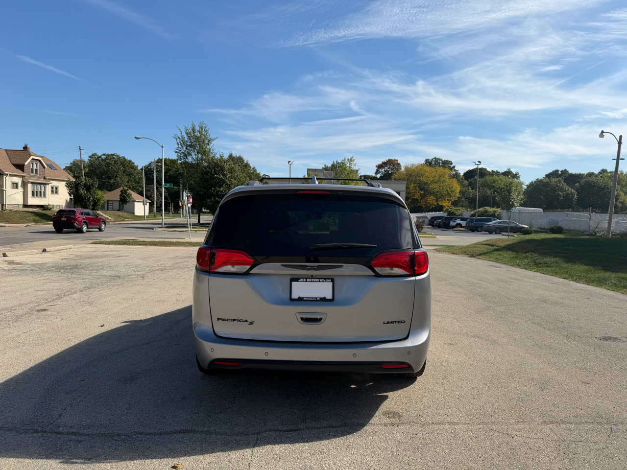 Used 2020 Chrysler Pacifica Limited w/ Advanced Safetytec Group image 6