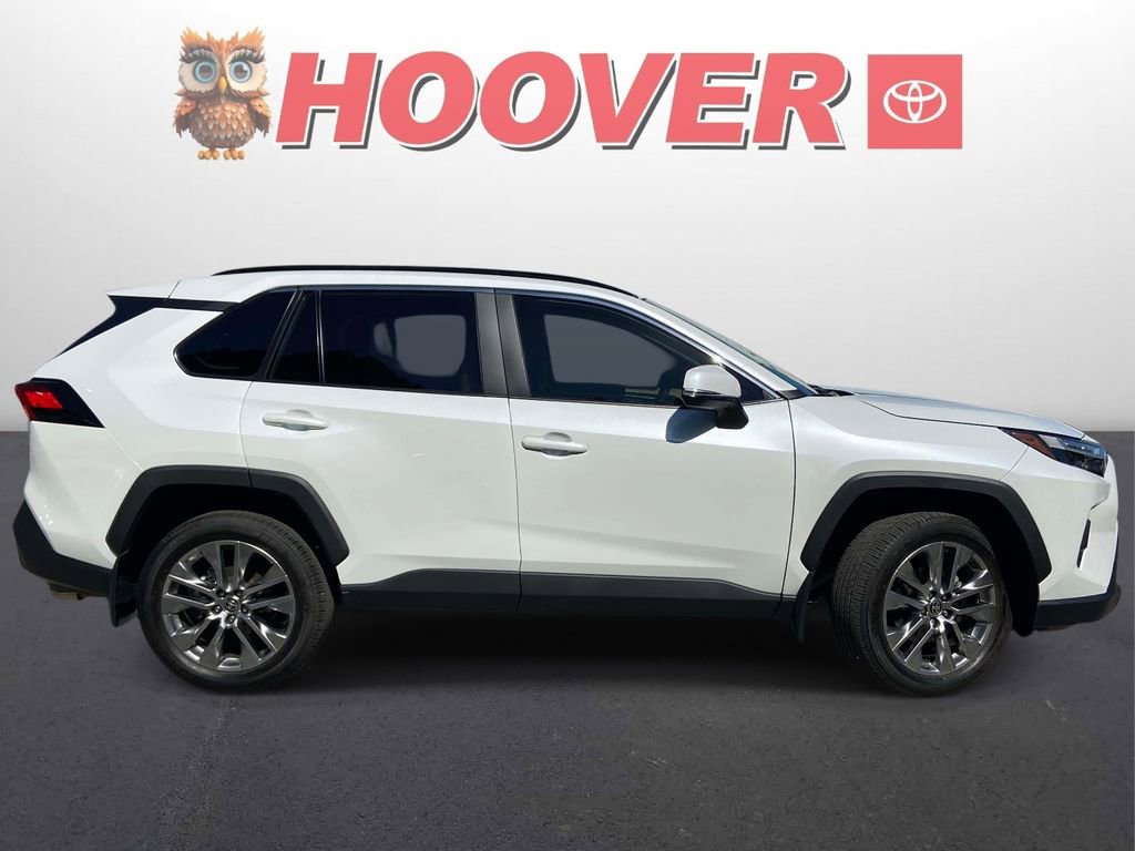 Used 2025 Toyota RAV4 XLE Premium FWD image 2
