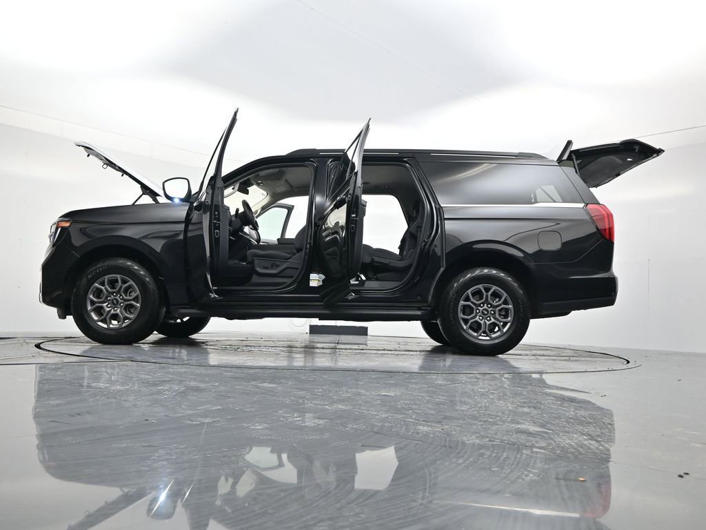 Certified 2025 Ford Expedition Max Active AWD/4WD image 61