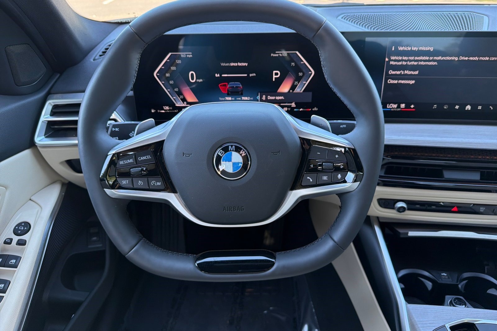 Used 2025 BMW 330i Sedan w/ Premium Package RWD image 18