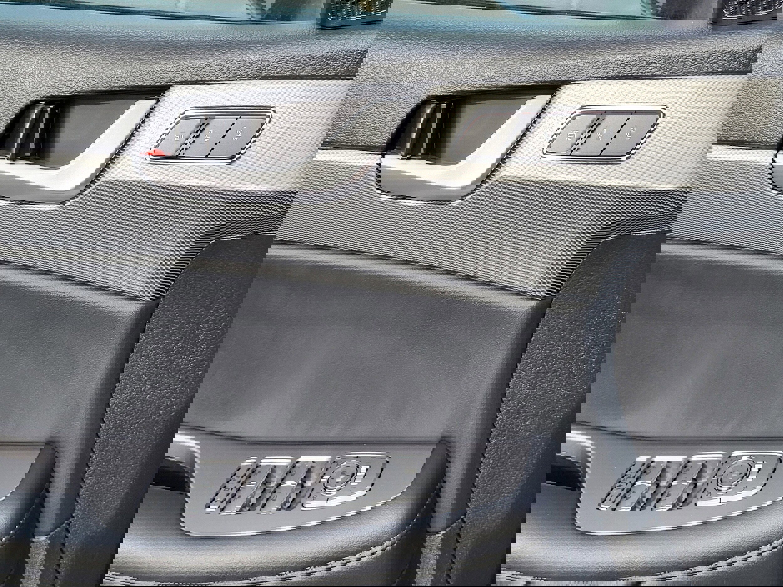 Used 2022 Hyundai Palisade SEL w/ Premium Package image 27