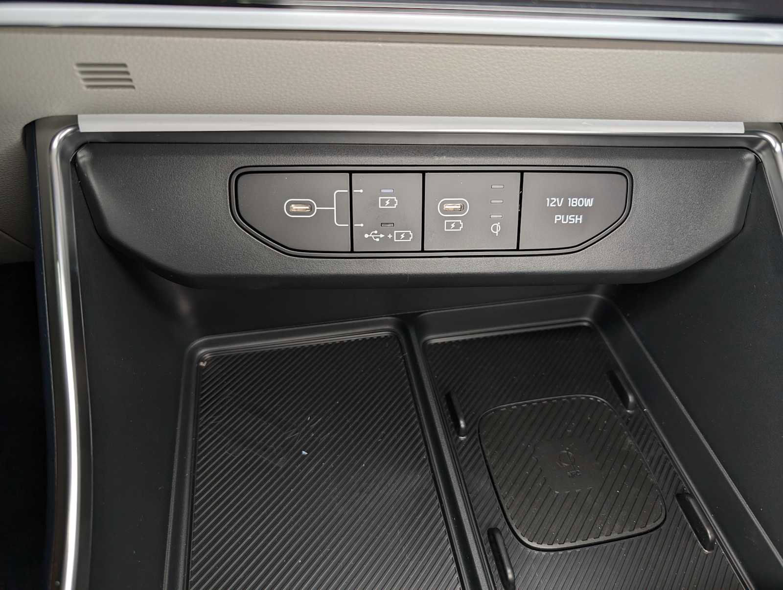 New 2026 Kia Carnival SX image 31