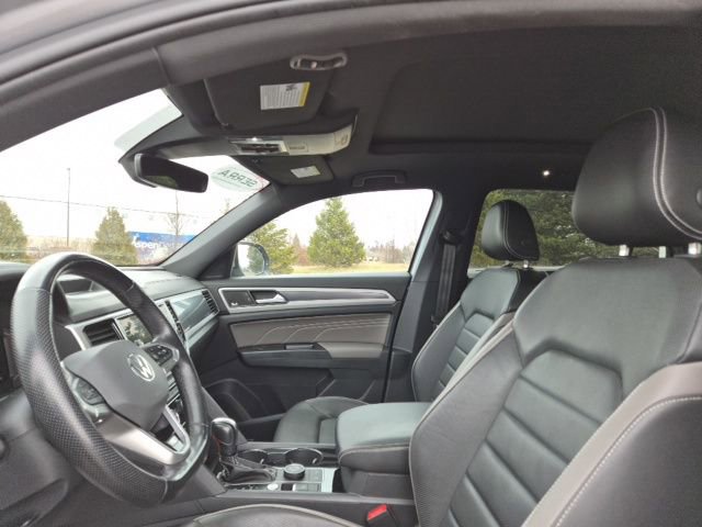 Used 2021 Volkswagen Atlas Cross Sport SEL Premium R-Line image 16