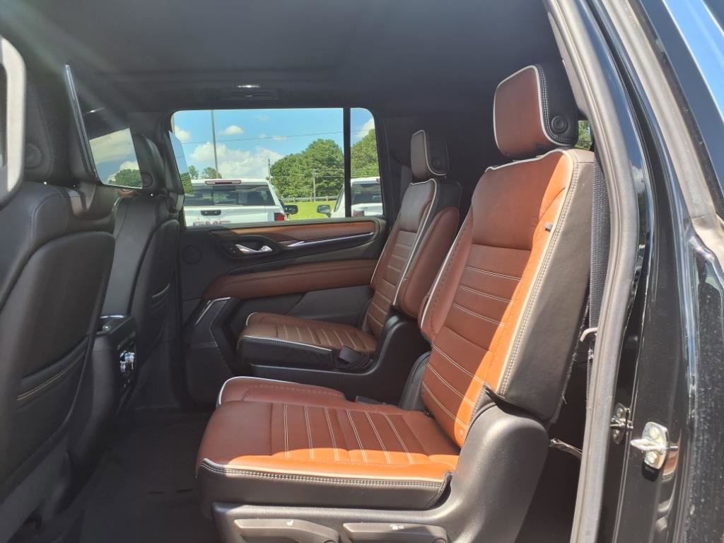 Certified 2023 GMC Yukon XL Denali Ultimate image 22