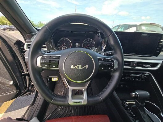 Used 2024 Kia K5 GT-Line w/ GT-Line Premium Package FWD image 9