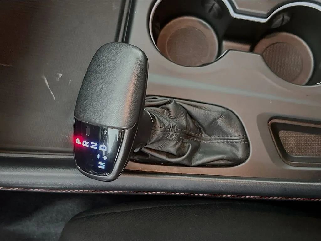 Used 2023 Dodge Durango GT image 18