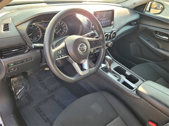 Used 2023 Nissan Sentra SV w/ Trunk Package image 7
