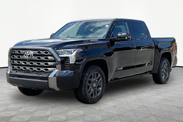 Used 2025 Toyota Tundra Platinum AWD/4WD image 3