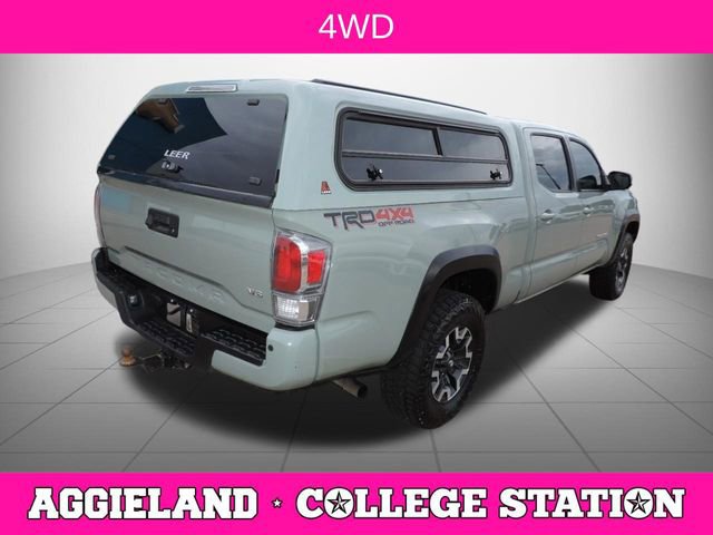 Used 2022 Toyota Tacoma TRD Off-Road w/ Technology Package image 4