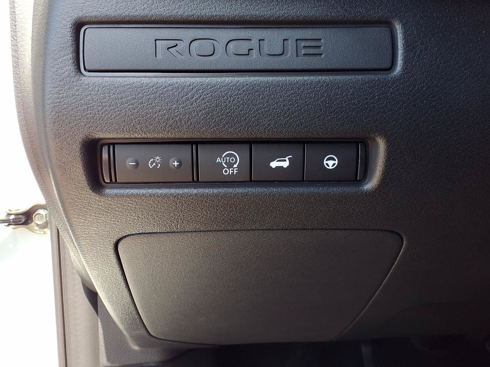 New 2026 Nissan Rogue SV AWD/4WD image 24