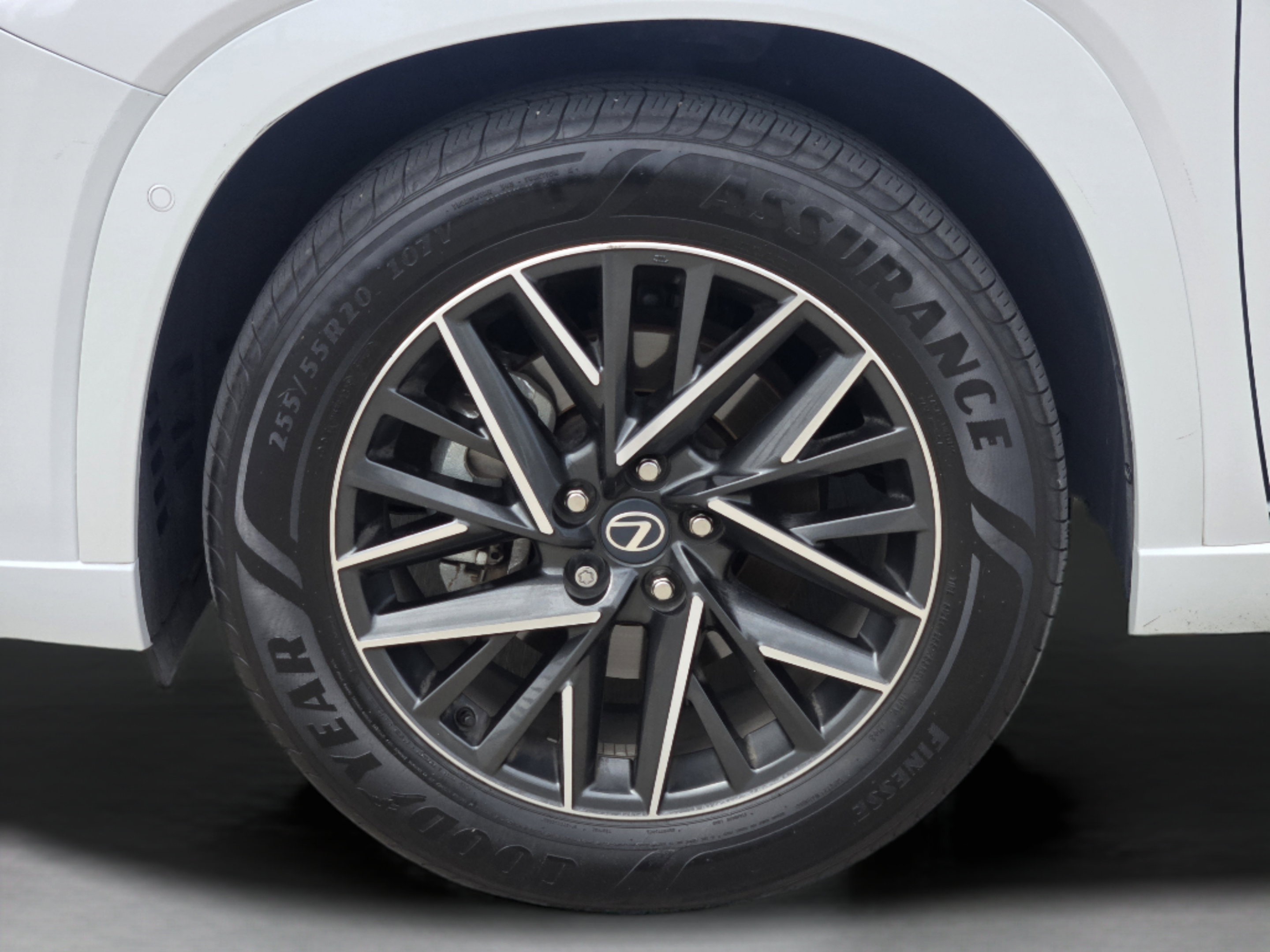 Used 2026 Lexus TX 350 AWD w/ Technology Package image 36