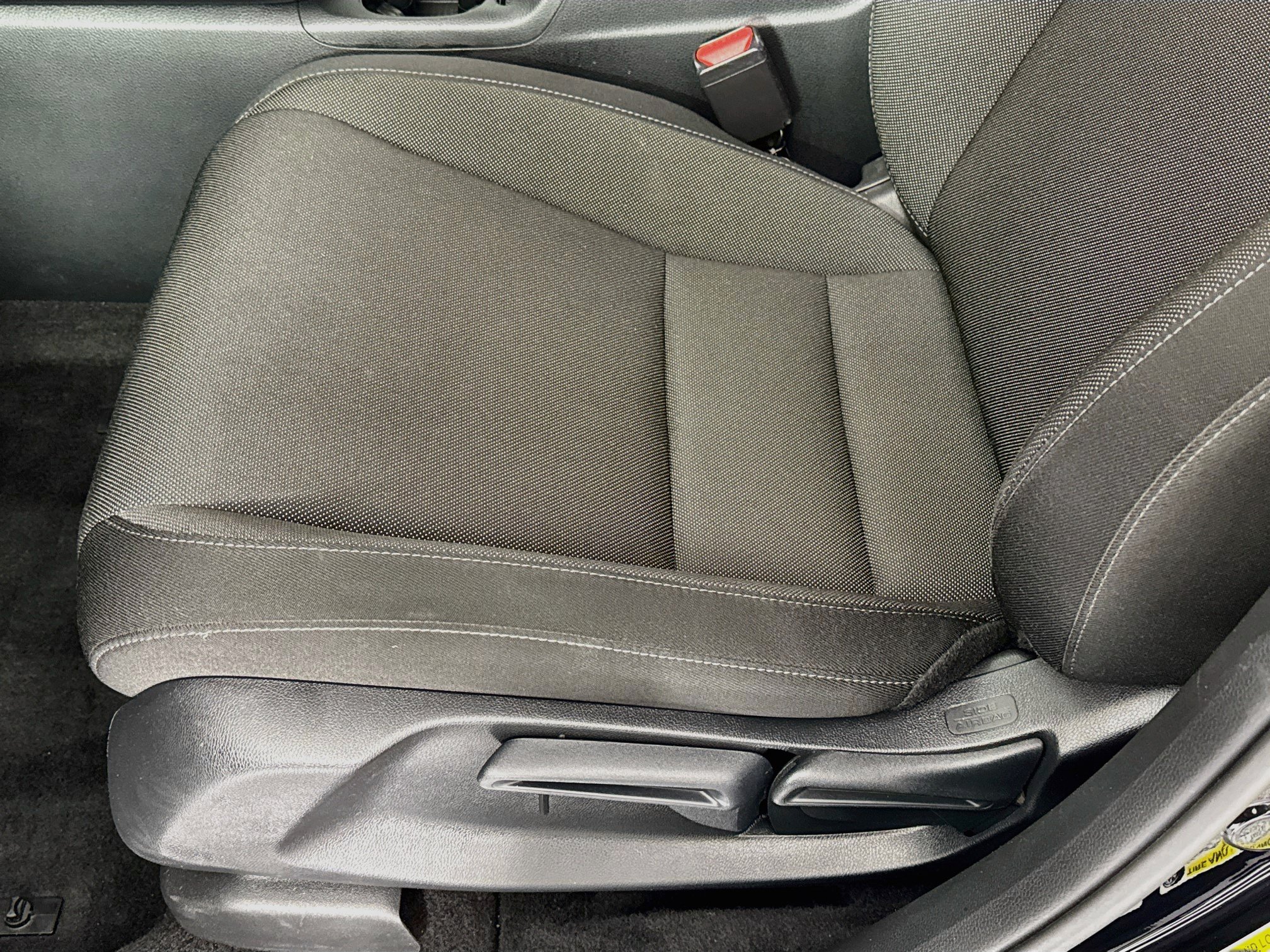 Used 2024 Honda CR-V LX image 18