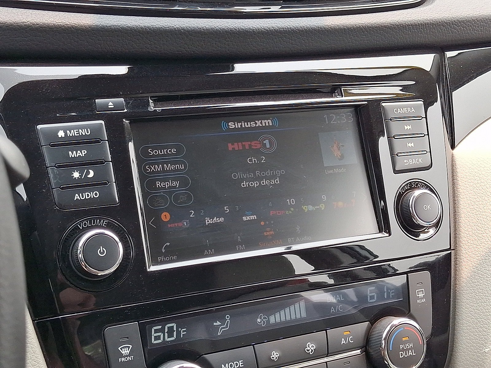 Certified 2022 Nissan Rogue Sport SL AWD/4WD image 18