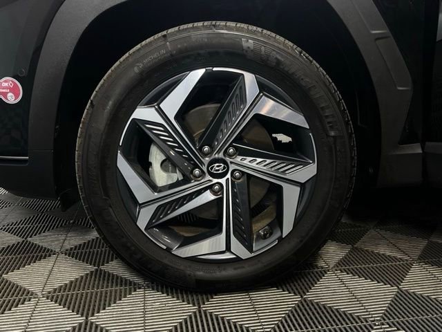 Used 2023 Hyundai Tucson Limited AWD/4WD image 15