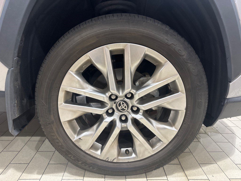 Used 2025 Toyota RAV4 XLE Premium w/ Weather Package FWD image 40