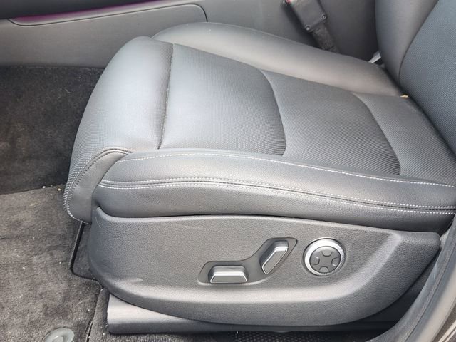 Used 2026 Genesis GV70 2.5T AWD/4WD image 19