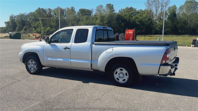 Used 2011 Toyota Tacoma 2WD Access Cab image 6
