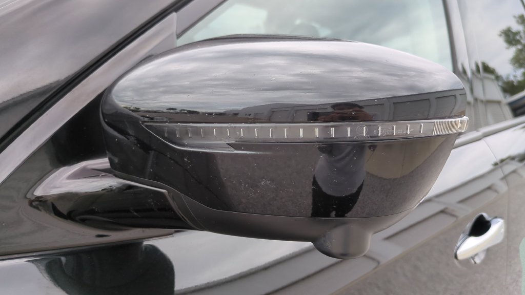 Certified 2020 Nissan Pathfinder SL FWD image 28